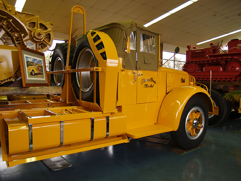 Cleary Bros Vintage Heavy Loader